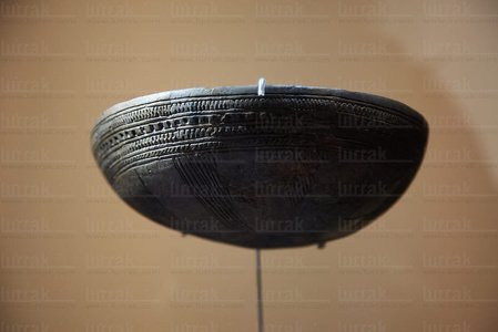 08552-Vasija del caleolítico. BIBAT. Museo de Arqueología de A
