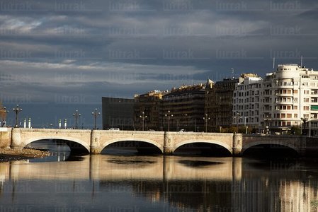 08882-Puente de Santa Catalina. San Sebastián, Gipuzkoa, Euskad