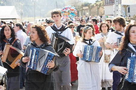 8056-Día del Txakolí. Bakio, Bizkaia, Euskadi