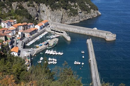 8100-Puerto de Elantxobe. Bizkaia, Euskadi